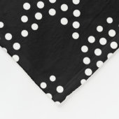 Schwarz-Weiß-Zahn-Hundmuster Fleecedecke (Ecke)