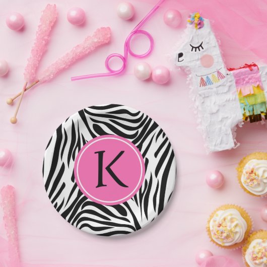 Schwarz-Weiß-Zebra-Monogramm-Druck mit Hot-Rosa Pappteller (Party)