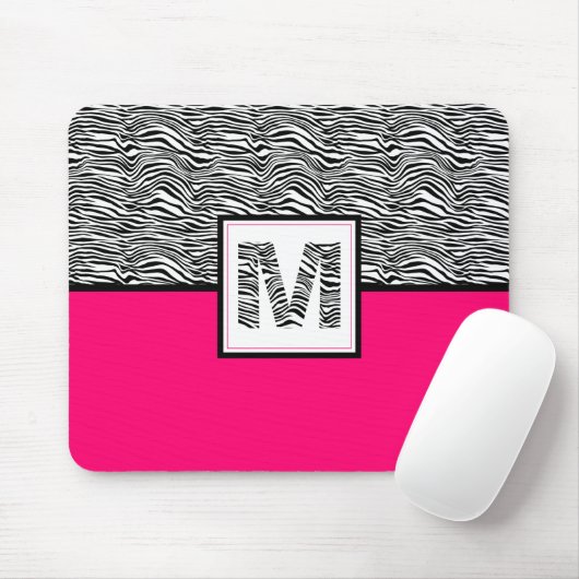 Schwarz-Weiß-Zebra-Print-Monogramm | Heiß rosa Mousepad (Mit Mouse)