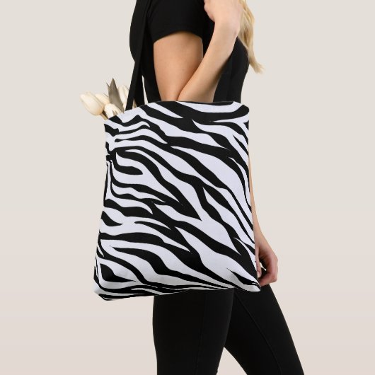 Schwarz-Weiß-Zebra-Tierdruck  Tasche (Von Nahem)