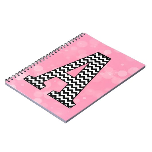 Schwarz-Weiß-Zickzack "A-Monogramm" Notizblock (Linke Seite)