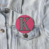 Schwarz-Weiß-Zickzack "K"-Monogramm Button (Beispiel)