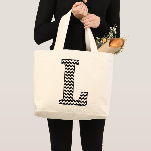 Schwarz-Weiß-Zickzack "L" Monogramm Tote Beutel. Jumbo Stoffbeutel (Vorderseite (Produkt))
