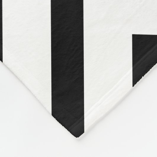 Schwarz-Weiß-Zickzack Muster Fleece-Decken Fleecedecke (Ecke)
