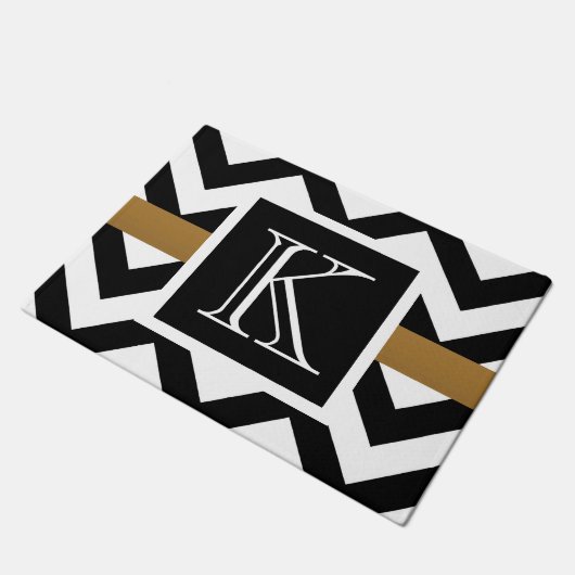 Schwarz-Weiß-Zickzack Muster Fußmatte (Schrägansicht)