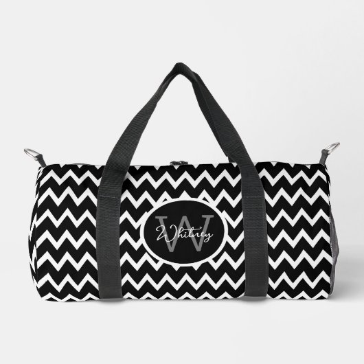 Schwarz-Weiß Zickzack Muster Mit Monogramm klein Duffle Bag (Vorderseite)