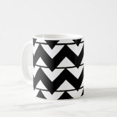 Schwarz-Weiß-Zickzack Streifen Zigzag-Muster Kaffeetasse (Vorderseite Links)