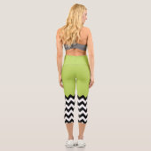 Schwarz-Weiß-Zigzag-Muster, Zickzack, grün Capri Leggings (Rückseite)