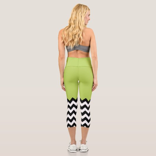 Schwarz-Weiß-Zigzag-Muster, Zickzack, grün Capri Leggings (Rückseite)