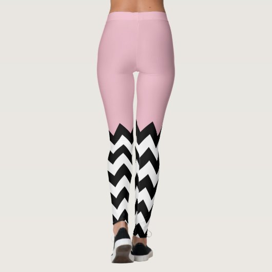 Schwarz-Weiß-Zigzag-Muster, Zickzack, rosa Leggings (Rückseite)