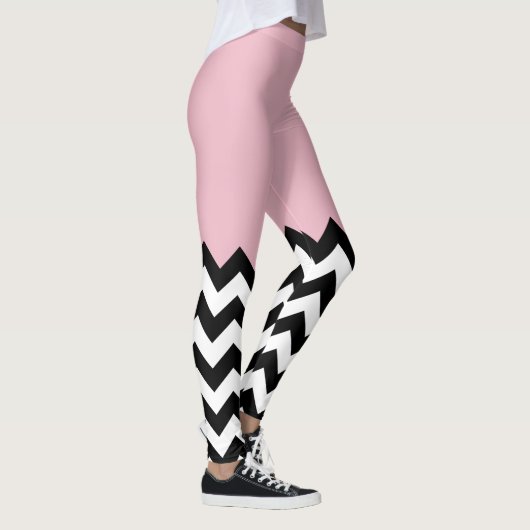 Schwarz-Weiß-Zigzag-Muster, Zickzack, rosa Leggings (Rechts)