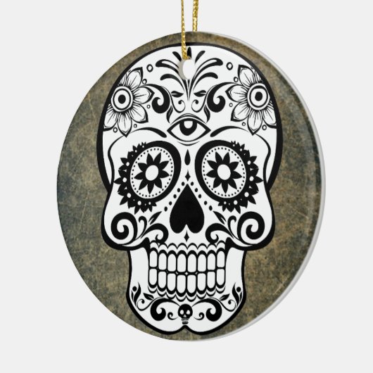 Schwarz-Weiß-Zucker-Schädelschiefer-Ornament Runde Keramik Ornament (Links)