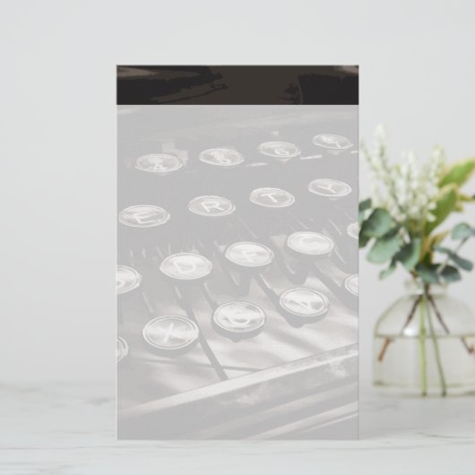 Schwarz-weiße alte Schreibschrifttasten Briefpapier (Stehend Vorderseite)