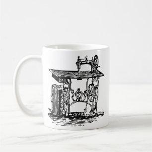 Schwarz-weiße antike Nähmaschine im Vintage-Stil Kaffeetasse