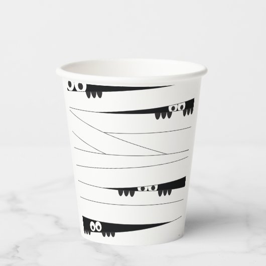 Schwarz-weiße Augen pinkeln Mummy Halloween Pappbecher (Vorderseite)
