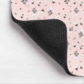 Schwarz-weiße Blume in Rosa Mousepad (Ecke)