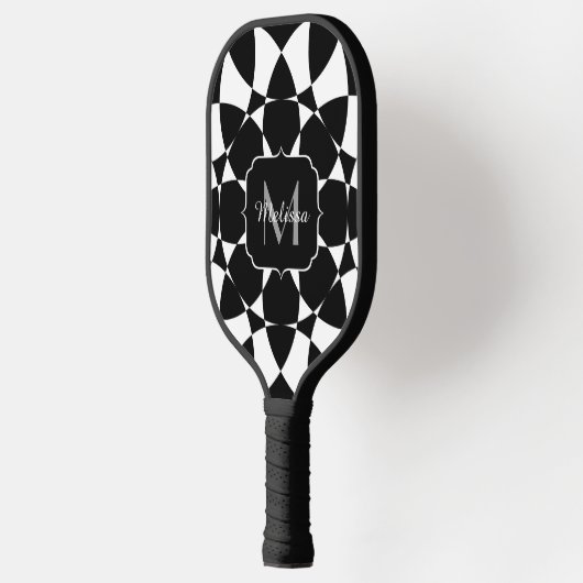 Schwarz-weiße Blume Mandala mosaic Retro Monogramm Pickleball Schläger (Links)