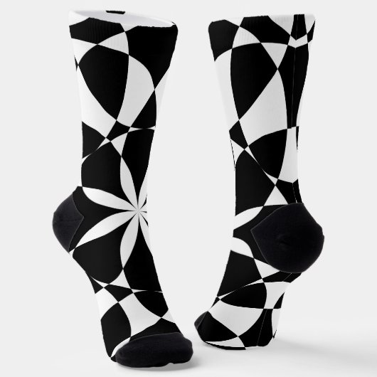 Schwarz-weiße Blume Mandala mosaic Retro Monogramm Socken (Gewinkelt)