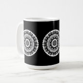 Schwarz-Weiße Blumen-Mandala-Tasse Kaffeetasse (Vorderseite Links)