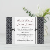 Schwarz-weiße Damask polka dot Sweet 16 Einladung (Stehend Vorderseite)