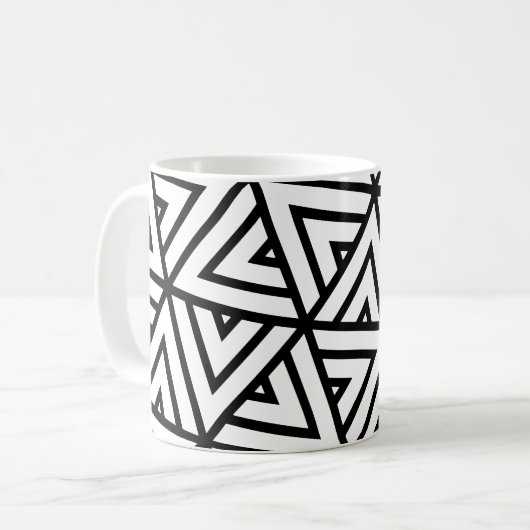 Schwarz-weiße Dreiecke Hexagons Monochrome Muster Kaffeetasse (Vorderseite Links)