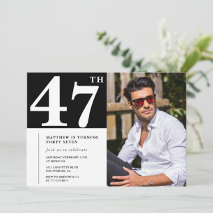 Schwarz-weiße Einladungen zum 47. Geburtstag Foto