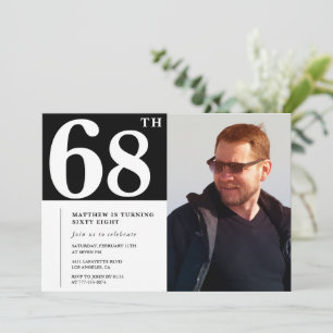 Schwarz-weiße Einladungen zum 68. Geburtstag Foto