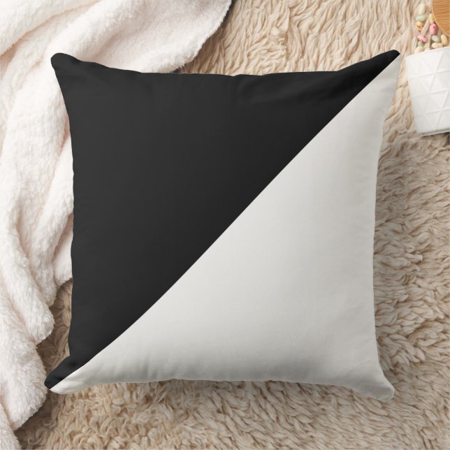 Schwarz-weiße Eleganz Kissen (Decke)