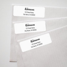 Schwarz-weiße Familienname-Adresse