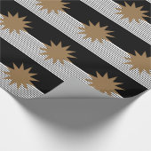 Schwarz-weiße Farbkombination und Braun Geschenkpapier (Ecke)