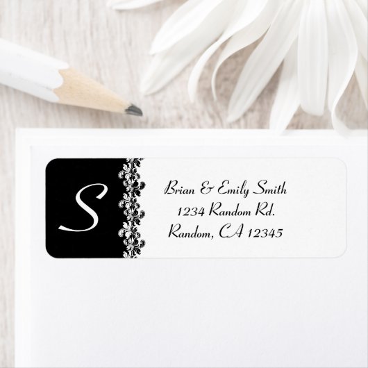 Schwarz-weiße florale geblüht Monogramm-Etiketten (Insitu)
