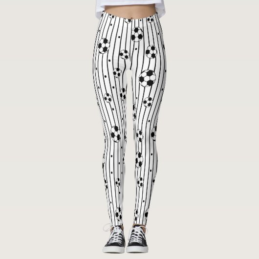 Schwarz-weiße Fußbälle Strickte Sporty Soccer Mama Leggings (Vorderseite)