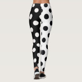 Schwarz-weiße halbe Farbtrennung inverse Polka-Pun Leggings (Rückseite)