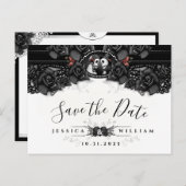 Schwarz-weiße Halloween-Hochzeitsskelette Ankündigungspostkarte (Vorne/Hinten)