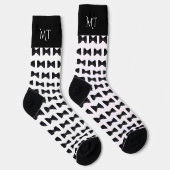 Schwarz-weiße Herren Hochzeitsmonogramm Socken (Rechts)