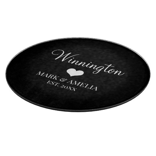 Schwarz-weiße Herzfamilie etabliertes Hochzeitdatu Schneidebrett (Ecke)