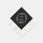 Schwarz-weiße Hochzeit für Monogramm-Skriptzweig Serviette (Ecke)