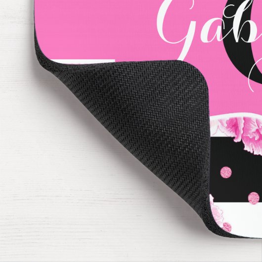 Schwarz-weiße horizontale Streifen, Floral Monogra Mousepad (Ecke)