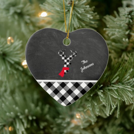 Schwarz-weiße Karierte Rentierkabine Personalisier Keramik Ornament (Baum)