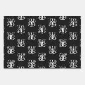 Schwarz-weiße Kerzenmuster in Weihnachtsgrün Geschenkpapier Set (Vorderseite 3)