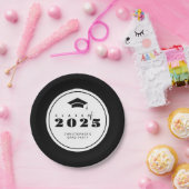 Schwarz-weiße Klasse des Abschlusses 2025 Pappteller (Party)