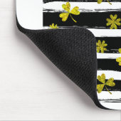 Schwarz-weiße Klee Mousepad (Ecke)