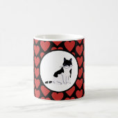 Schwarz-weiße Königin von Rotherzen Kaffeetasse (Mittel)
