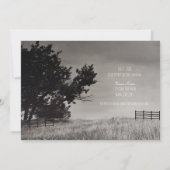 Schwarz-weiße Landeshochzeit auf rustikalem Landfe Einladung (Rückseite)