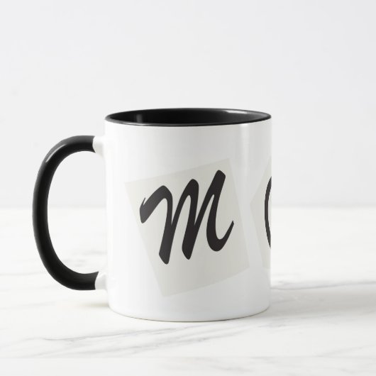 Schwarz-weiße MAMA Tasse (Links)