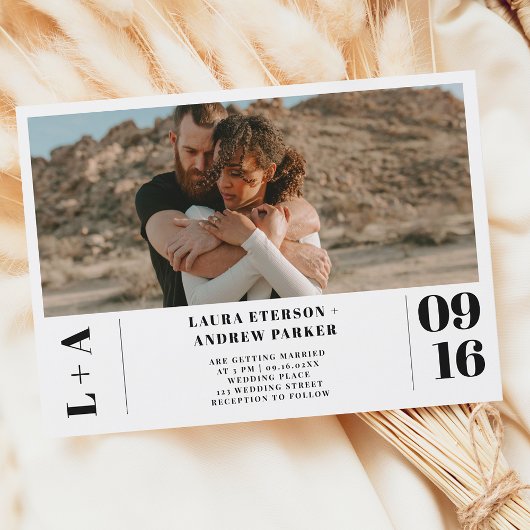 Schwarz-weiße minimalistische Initialen 1 Foto Hoc Einladung