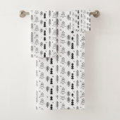 Schwarz-weiße monochrome Weihnachtsbaumen Minimal Badhandtuch Set (Insitu)