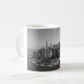 Schwarz-weiße New York City Skyline Kaffeetasse (Vorderseite Links)