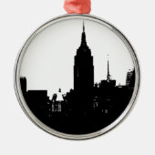 Schwarz-weiße New Yorker Silhouette Ornament Aus Metall (Vorne)
