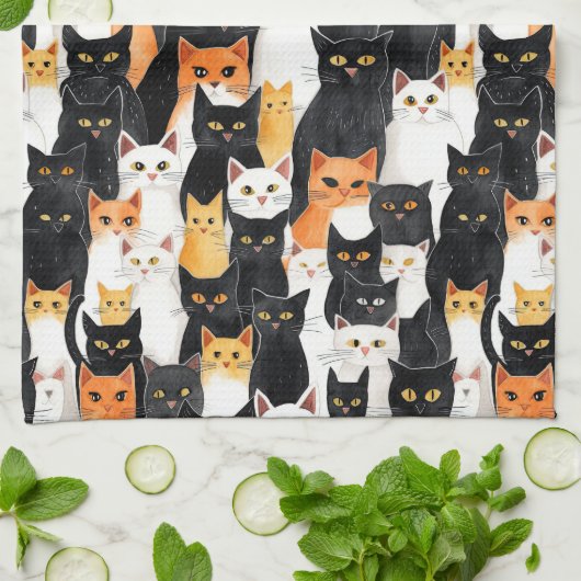 Schwarz-weiße Orangenkatzen Geschirrtuch (Gefaltet)